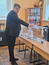 Росен Михайлов гласува в СУ