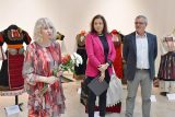 Ганка Пищикова показа уникалната си колекция от носии във Враца