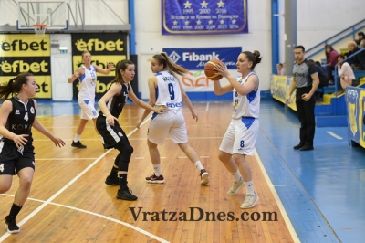 Още една баскетболистка на Монтана в националния