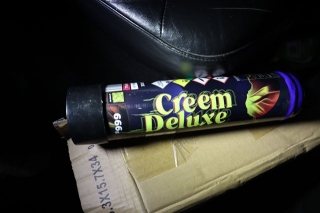 Десет кашона с райски газ иззеха видински полицаи от 18-годишен