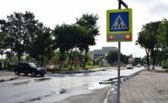 Сменят пътните знаци в Козлодуй със светещи