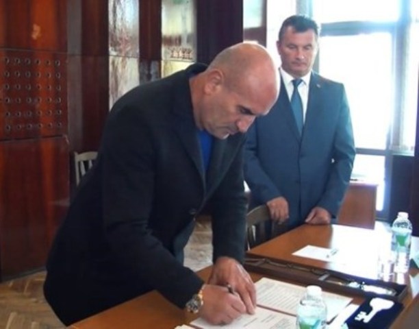 Ценко Чоков взима над 290 бона субсидии