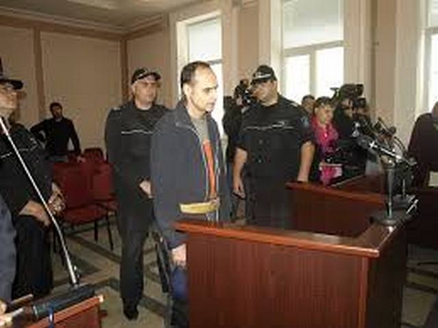 Жесток убиец от Враца иска свобода
