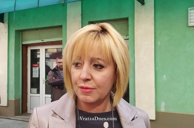 Манолова във Видин: Харчи се богато за близките до властта фирми, а до обикновените хора не стига нищо