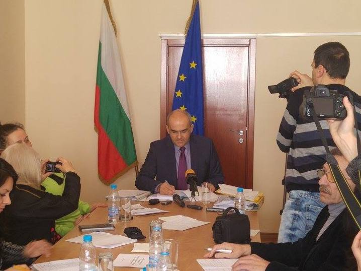 Момчил Младенов върна бюджета на Община Враца