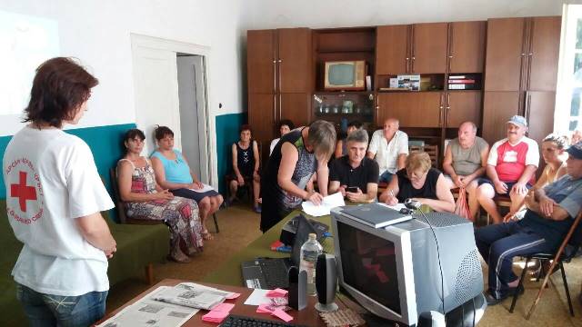 Учиха социално слаби да се пазят от телефонни измами