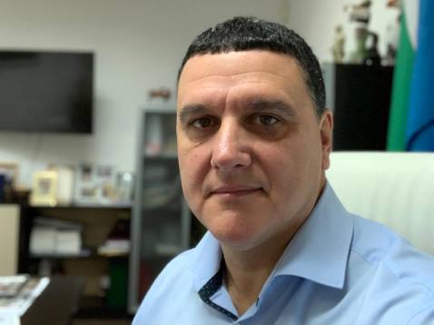 Кмет за данъците: Поемам ударите и оставам принципен