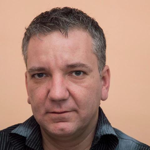 Обновено! Ясно е кой е починалият снощи мъж във Враца