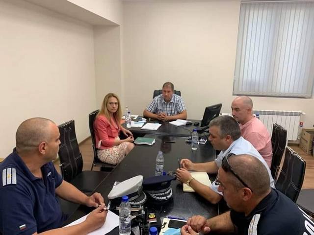 Община и полиция погват недобросъвестни шофьори