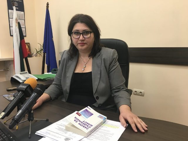 Ремонтираха аварийно покрива на съда