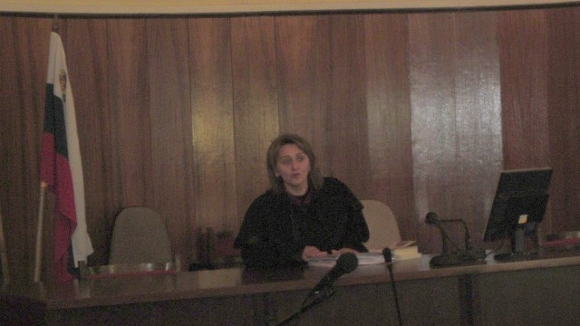 Бияч на таксиметров шофьор с още четири обвинения