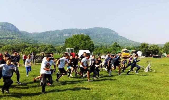 Дават старт на туристически празник