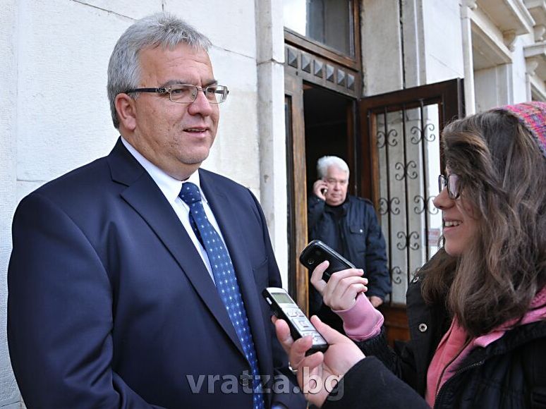Ученичка направи интервю с кмета на Враца