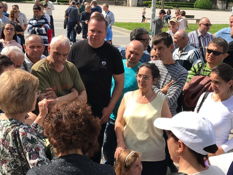Земеделското министерство настоява пчеларите да бъдат информирани за пръсканията