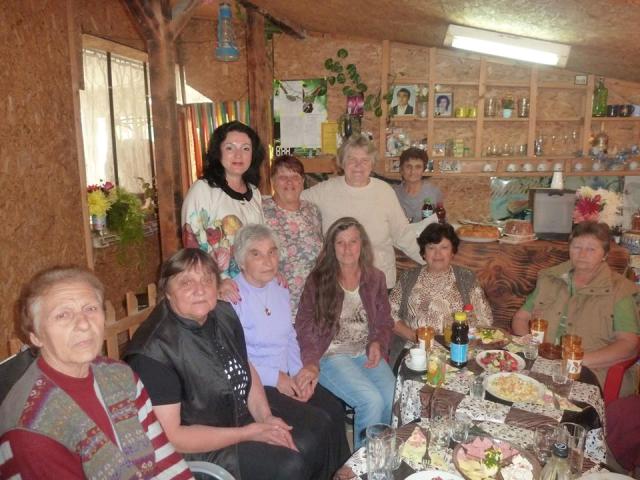 Кметът на Борован посети пенсионерските клубове