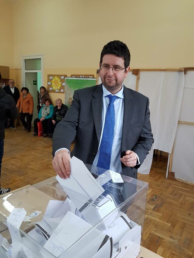 Петър Чобанов: Да докажем, че България е силна и ще пребъде