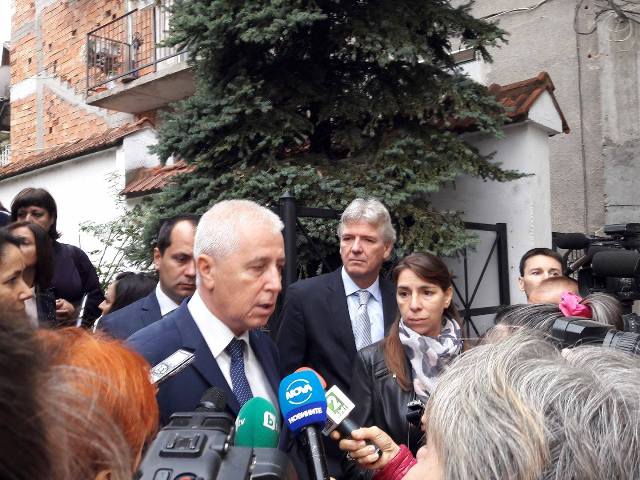 Пускат преждевременно пари на врачанската болница
