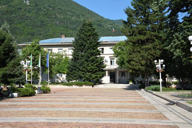 БКС променя цените на услугите си