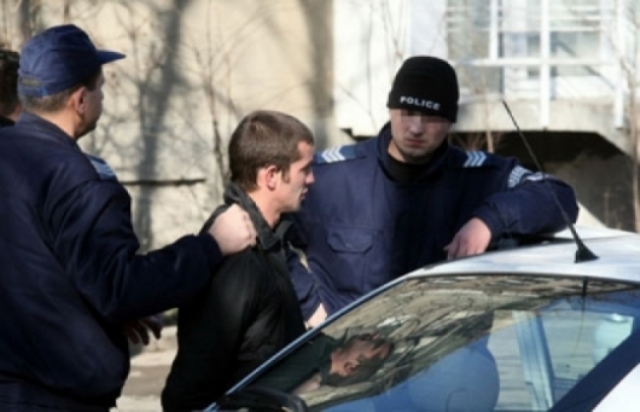 Закопчаха дрогиран шофьор