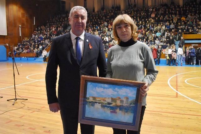 Наградиха Росица Стаменова