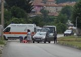 Автомобил блъсна 4-годишно момиченце