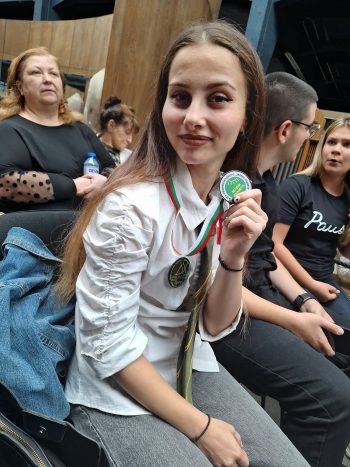 Голям успех за ученичка от Враца