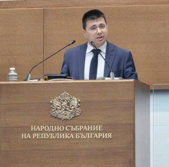 Депутат поиска спешен ремонт на ключова транспортна връзка