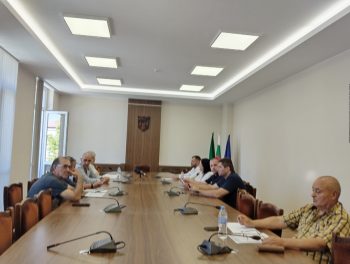 Партиите във Враца се разбраха за състава на секционните комисии СНИМКИ