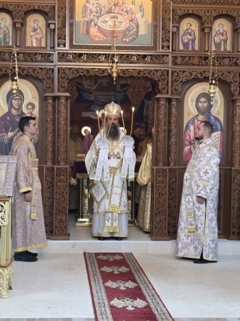 Патриарх Даниил уважи откриването на нова църква СНИМКИ