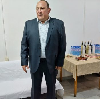 Светозар Луканов остава начело на болницата в Мездра