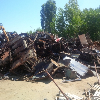 Обраха фирмен склад в Мездра