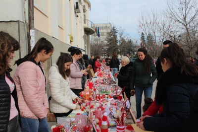 Благотворителен мартенски базар се проведе в Кнежа