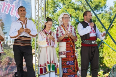 Фестивалът “Хорцето на Дефилето“ събра стотици самодейци