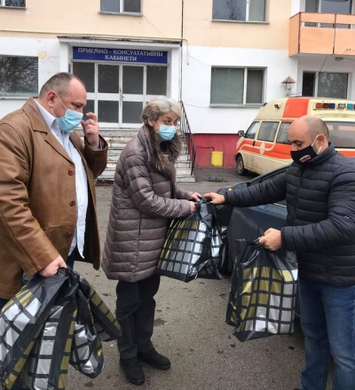Врачански депутат направи дарение на Ковид отделение