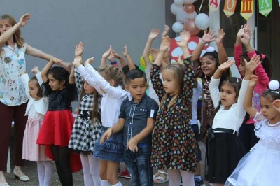102 първокласници прекрачиха училищния праг в Кнежа