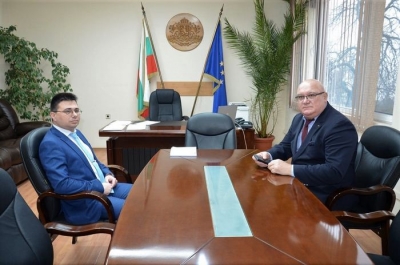 Д-р Цветан Ценков поздрави новоназначения областен управител 
