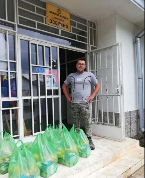 Раздадоха хранителни пакети на крайно нуждаещи се