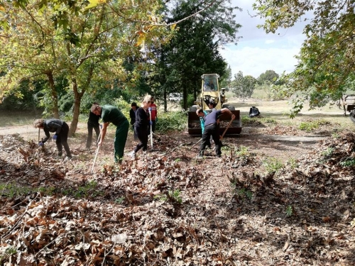 Служители на АЕЦ, ДП РАО и общината ще чистят в Козлодуй
