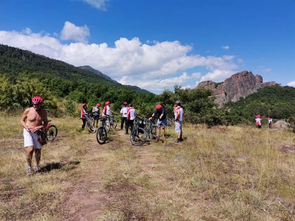 Фондация подпомага финансово 10 проекта за приключенски, кулинарен и велотуризъм в Северозапада