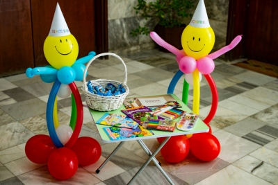Община Мездра изненада приятно децата с подаръци за 1 юни 