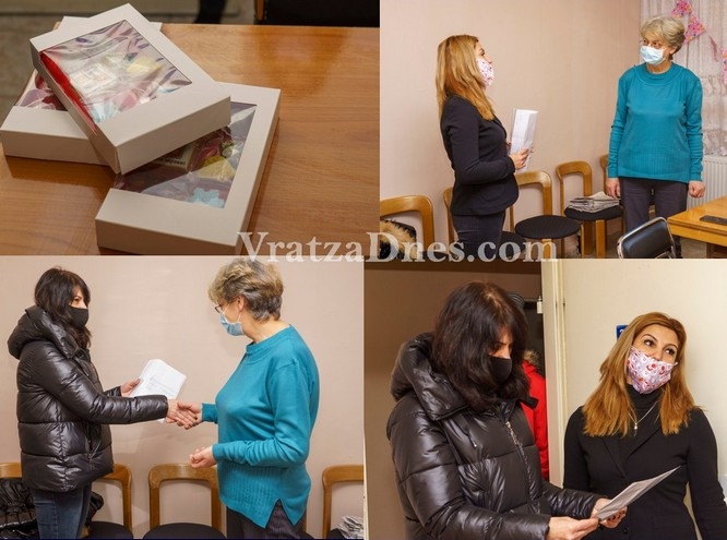 Община Мездра зарадва служителите и пациентите на Многопрофилната болница в града с коледни подаръци