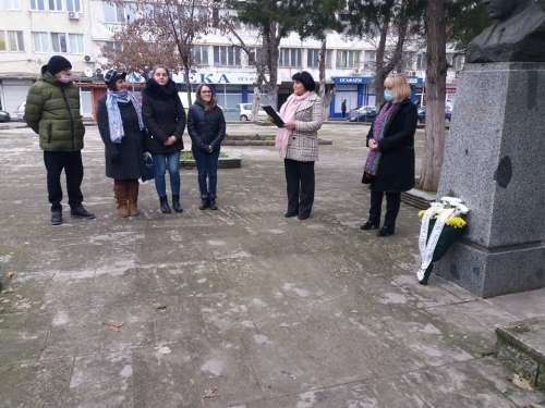Белослатинци се поклониха пред паметника на Николай Хрелков