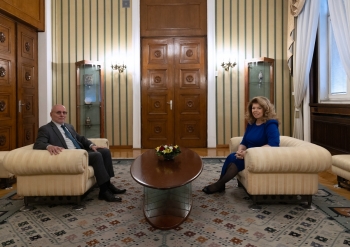 Консултациите при президента: Управителят на БНБ отказа да бъде служебен премиер