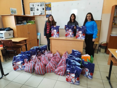 Ó÷åíèöè ðàçäàäîõà êîëåäíè ïàêåòè íàâðúõ Èãíàæäåí