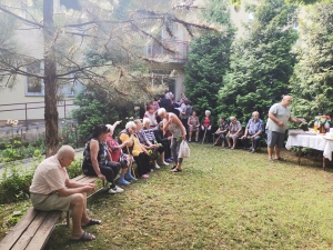 Баба Марта Домът за стари хора Баба Марта стана на 13 години