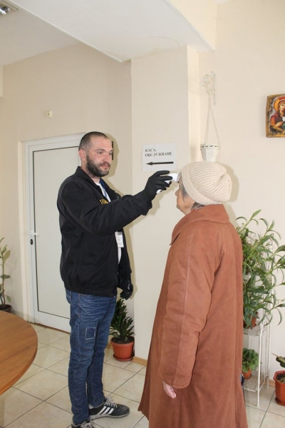 Регулират влизането в сградата на община Козлодуй