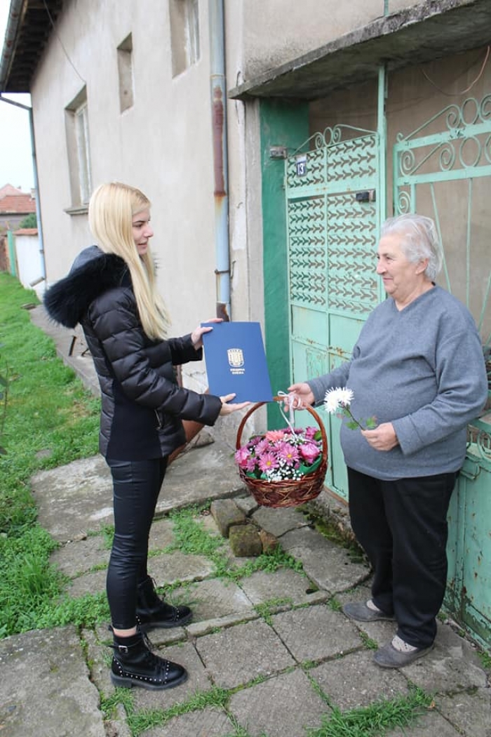 Кмет поздрави възрастните хора