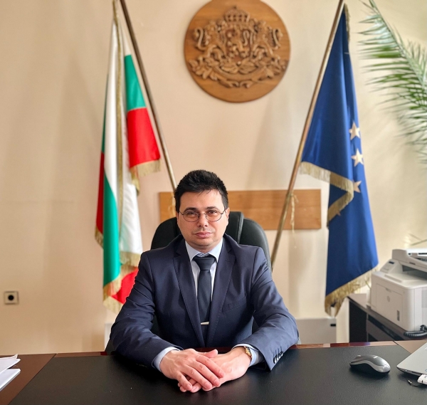  Областен управител на важна среща в Чипровци