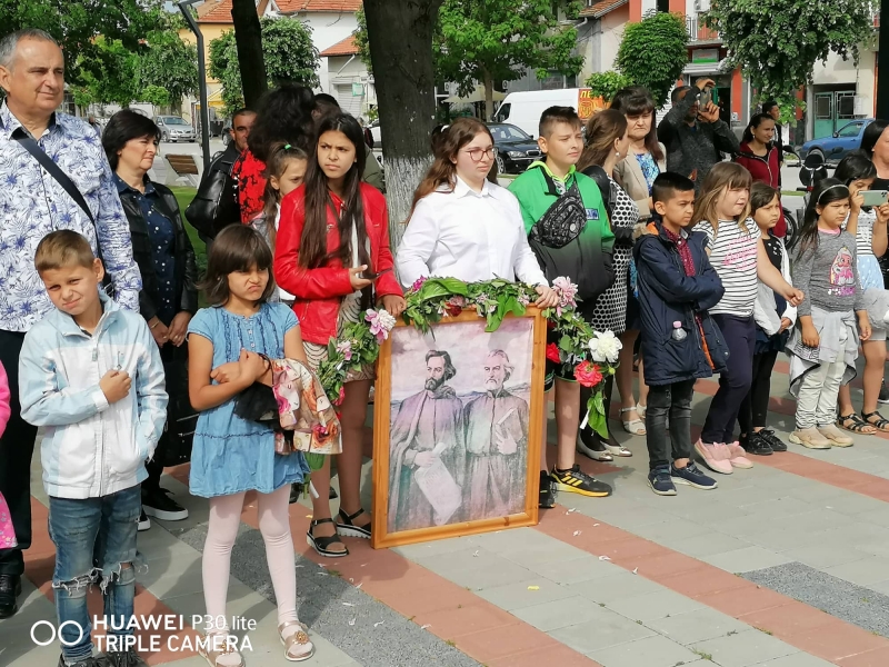 Честваха подобаващо 24 май в Криводол /СНИМКИ/
