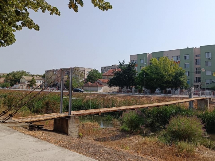 Въженият мост в Мизия е с нови дъски